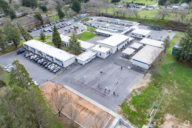 Gravenstein Elementary School challenges and encourages children to learn.