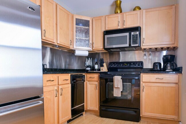 1822 15th St NW unit ID576P, Washington, DC 20009 - photo 6