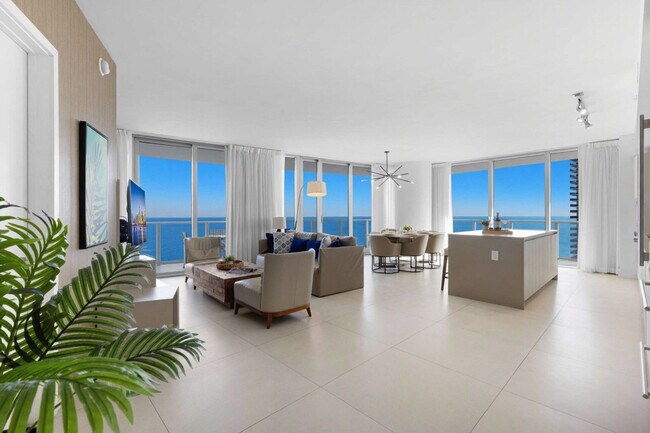 4111 S Ocean Dr unit ID1363908P, Hollywood, FL 33019 - photo 2