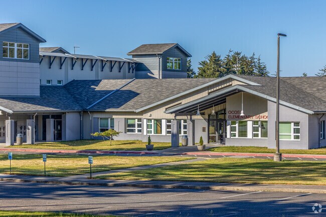 Ocosta Elementary School serves the entire Bay City, Ocosta and Westport neighborhoods.
