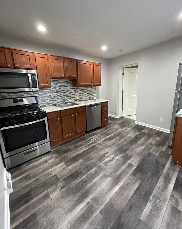 400 Perrysville Ave Unit 2, West View, PA 15229