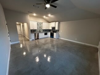 10028 W Hwy 199 Unit 10028-200, Poolville, TX 76487