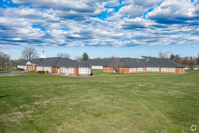 Sunset Ridge Middle School is a public school serving grades 6-8 in East Hartford, CT.
