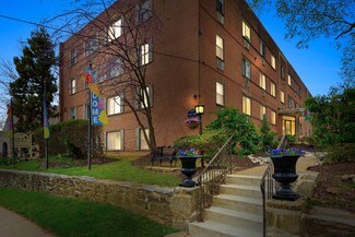 6344 N 8th St, Philadelphia, PA 19141