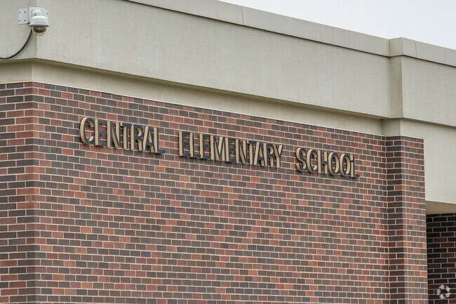 Parents trust Central Elementary to educate and teach young learners in Lebanon.