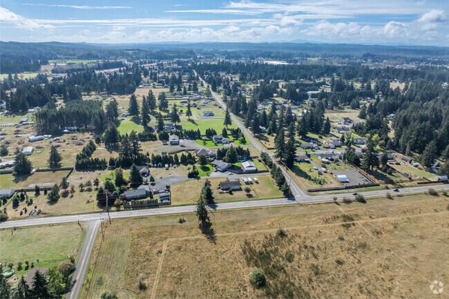 Grand Mound is a neighborhood 20 minutes south of Olympia and 10 minutes north of Centralia, WA.