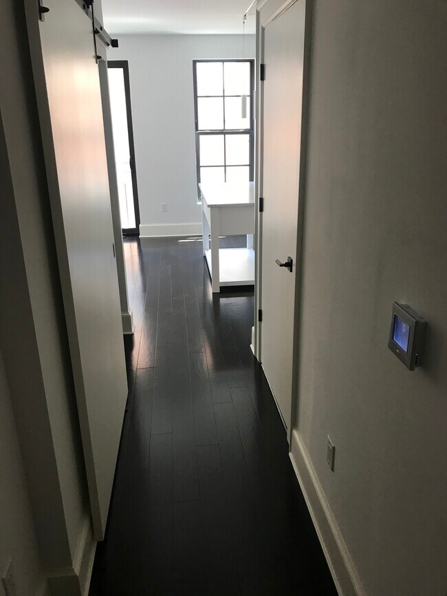 1011 M St NW, Washington, DC 20001 - photo 5