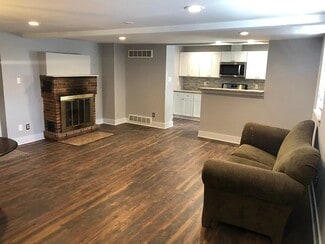 101 Tasker St, Philadelphia, PA 19148