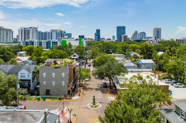 East Washington Street in Thornton Park is where restaurants are concentrated.