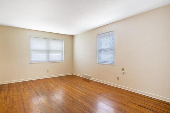 108 E Norman Ave unit 1, Dayton, OH 45405 - photo 6