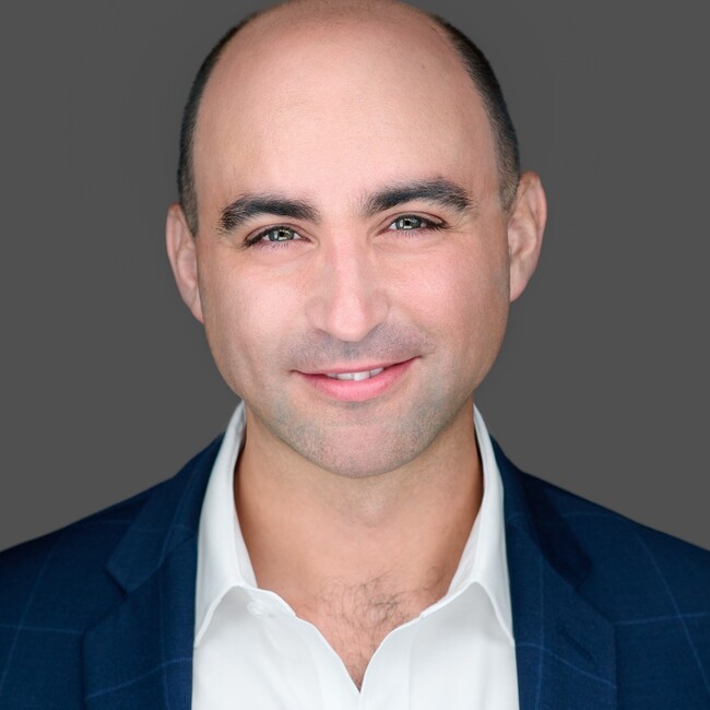 Agent Photo
