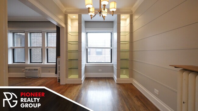 736 W Addison St unit 744-1S, Chicago, IL 60613 - photo 5