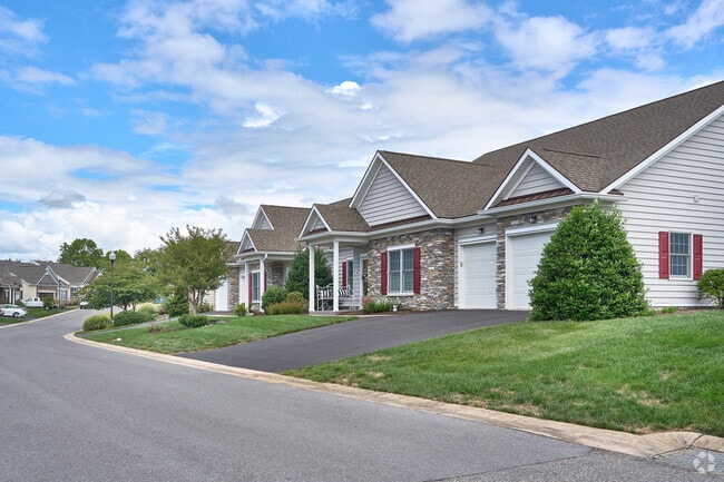 Single story duplex homes are a common housing style in Cortland.