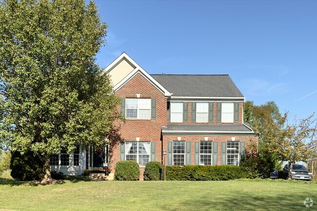 Bristow offers spacious single family homes on large lots.