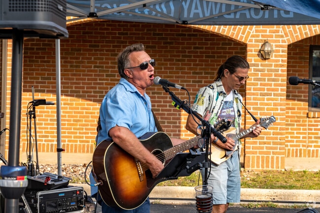 There are ample opportunities to listen to live music along Broadway throughout the summer.