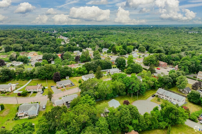 Located just outside of Boston, South Randolph is a small suburb that offers a plethora of amenities.