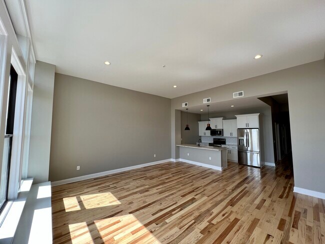 409 Lackawanna Ave unit 412, Scranton, PA 18503 - photo 4