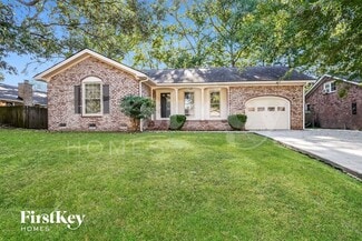 104 Heron Ct, Ladson, SC 29456