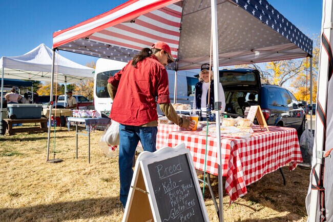 Get fresh ingredients at the Sierra Vista farmers near Whetstone.