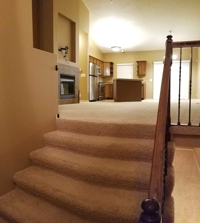 6720 S 191st St, Omaha, NE 68135