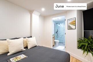 246 W 108th St, New York, NY 10025