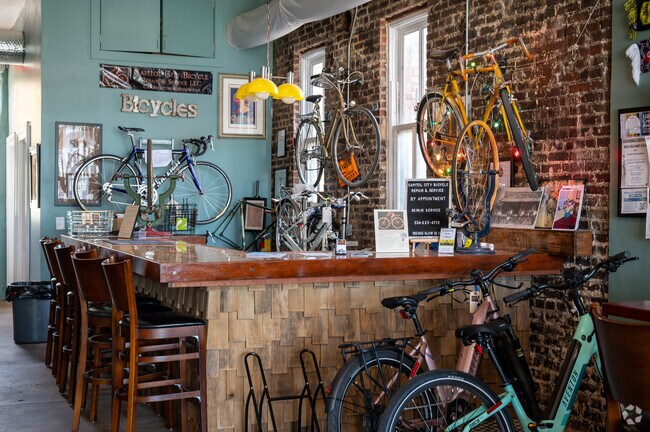 Have coffee and get your bike tuned up at Hilltop Public House in Cottage Hills.