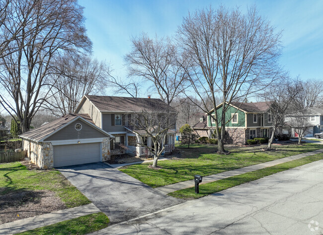Glendale residents can go for a morning stroll along the well-kept sidewalks.