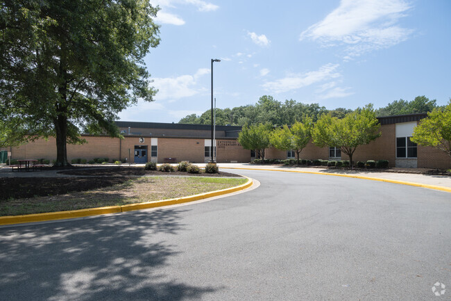 Enterprise Elementary School entrance in Lindendale.