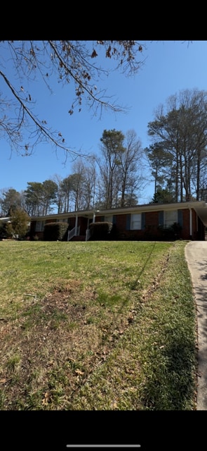 6681 Castleton Dr NW, Atlanta, GA 30328