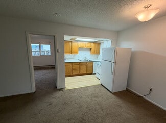 2912 W 33rd Ave Unit 3, Anchorage, AK 99517