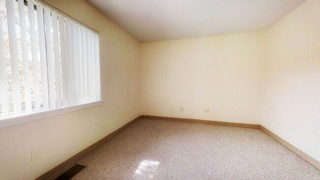 144 N Beacon St unit B16, Boston, MA 02135 - photo 5