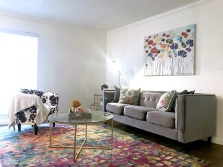 3001 Hillcroft St, Houston, TX 77057