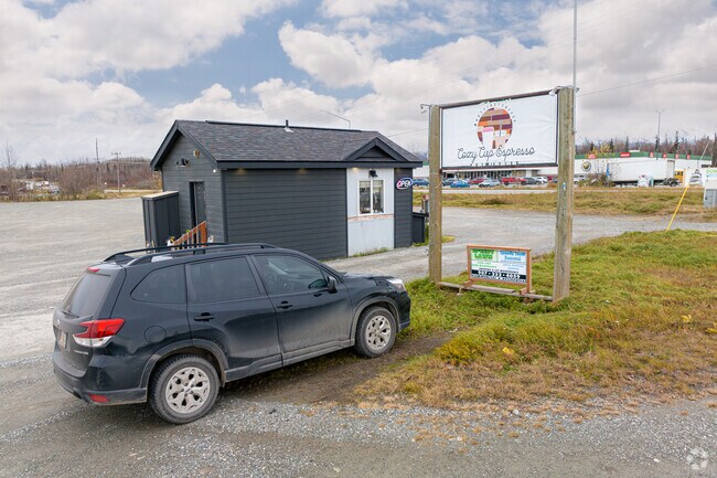 Cozy Cup Espresso is the highest-rated cafe on Yelp in Gateway.