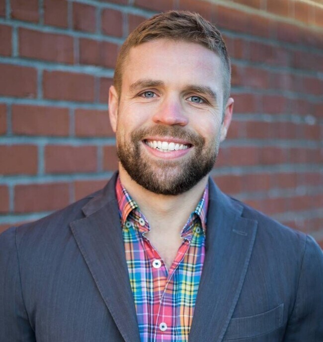 Michael Ladich-rogers