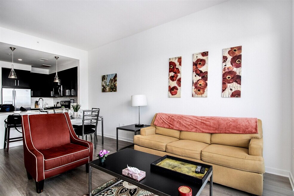 1905 Holcombe Blvd unit ID1359160P, Houston, TX 77030 - photo 1