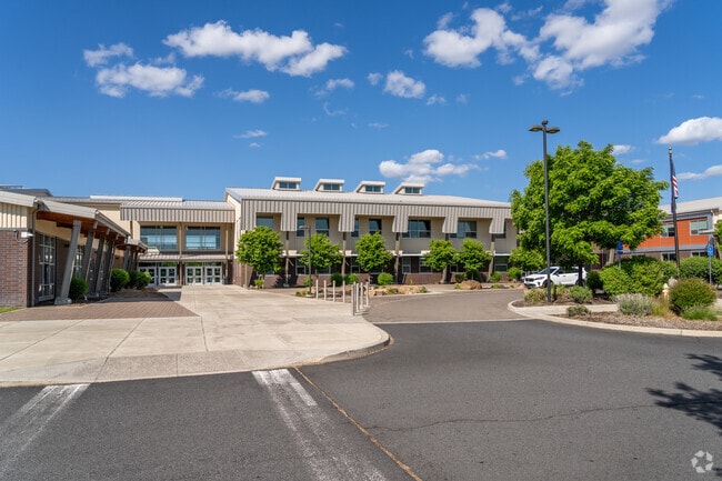 Ridgeview High School serves grades 9-12 in Redmond, Oregon.