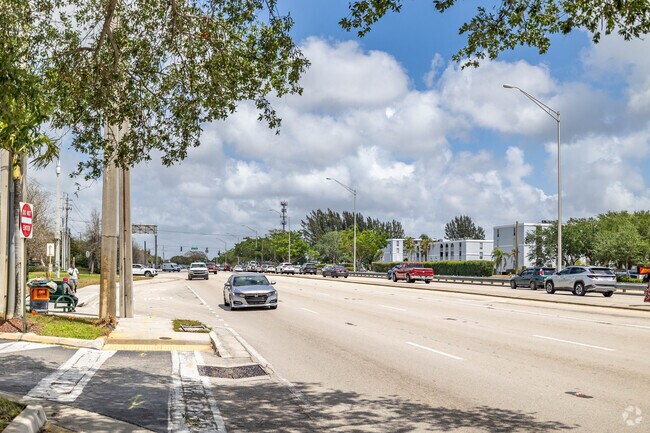 University Drive is one of the main arteries within the neighborhood of West Boulevard Heights in Pembroke Pines, FL.