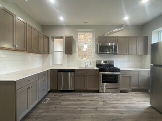 4234 W Crystal St Unit 1, Chicago, IL 60651