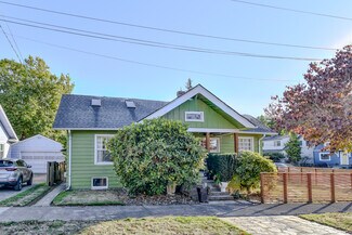 6604 NE Flanders St Unit 2, Portland, OR 97213