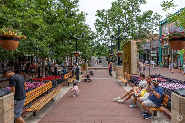 Downtown Boulder’s Pearl Street Mall is a vibrant hub of shopping, dining, and community events.