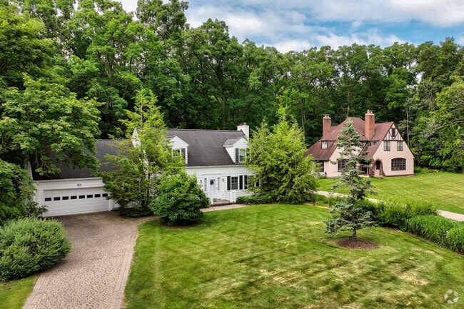 Cape Cods and Tudor Revivals are some of the many architectural types in Tuomy Hills.