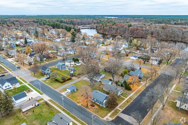 Port Edwards features quiet, tree-lined streets and a welcoming small-town atmosphere.