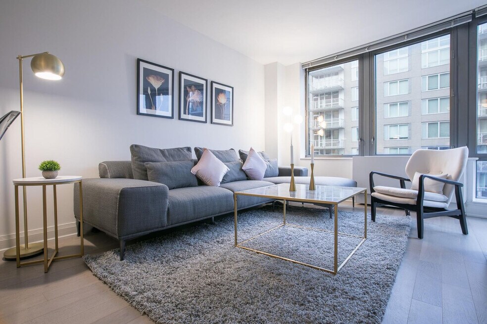 7 E 91st St unit FL4-ID1039024P, New York, NY 10128 - photo 1