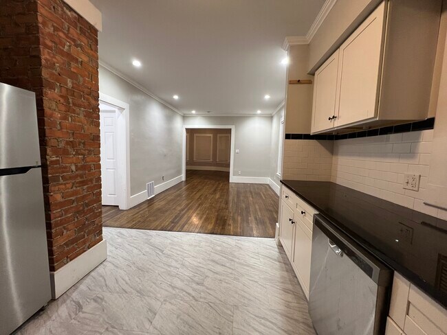 7428 Dunedin St unit 1, Detroit, MI 48206 - photo 4