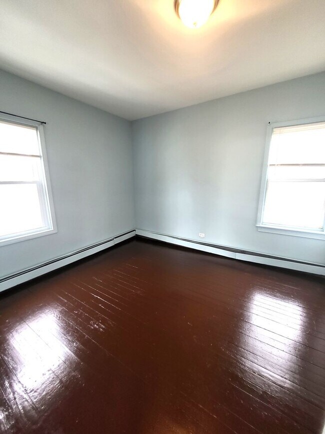 97-99 Alverson Ave unit 2, Providence, RI 02909 - photo 6