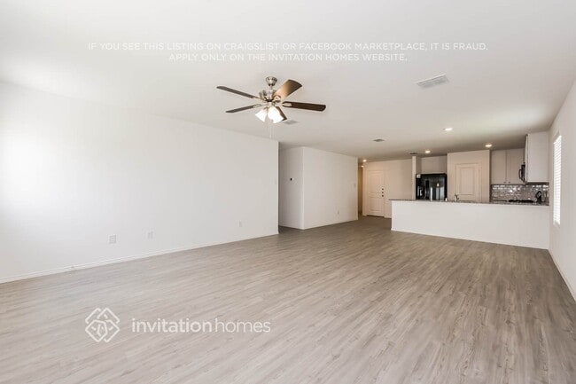 10209 Hackberry Spg Way, Crowley, TX 76036 - photo 6