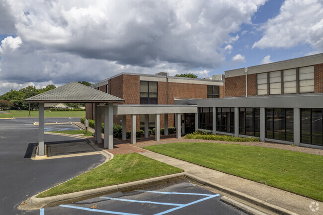 Mcelwain Christian Academy serves students from kindergarten to fifth grade.