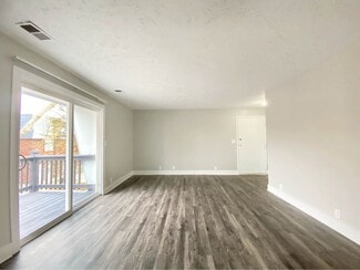 801 W 29th Ave, Bellevue, NE 68005