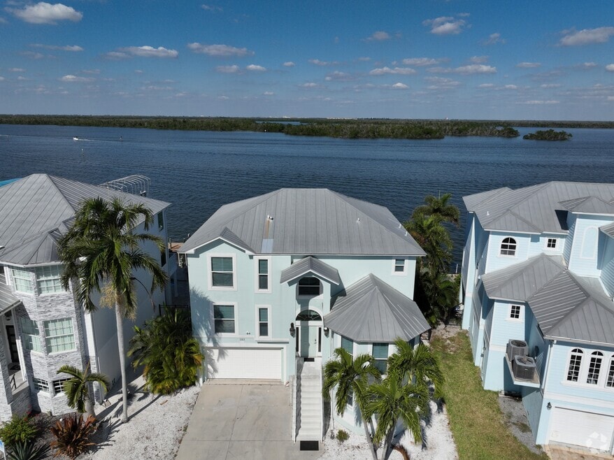 383 Seminole Way, Fort Myers Beach, FL 33931 - photo 2