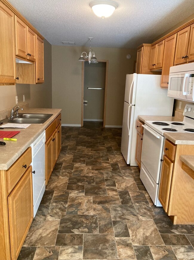 Sundance Villas, Sartell, MN 56377 - photo 3